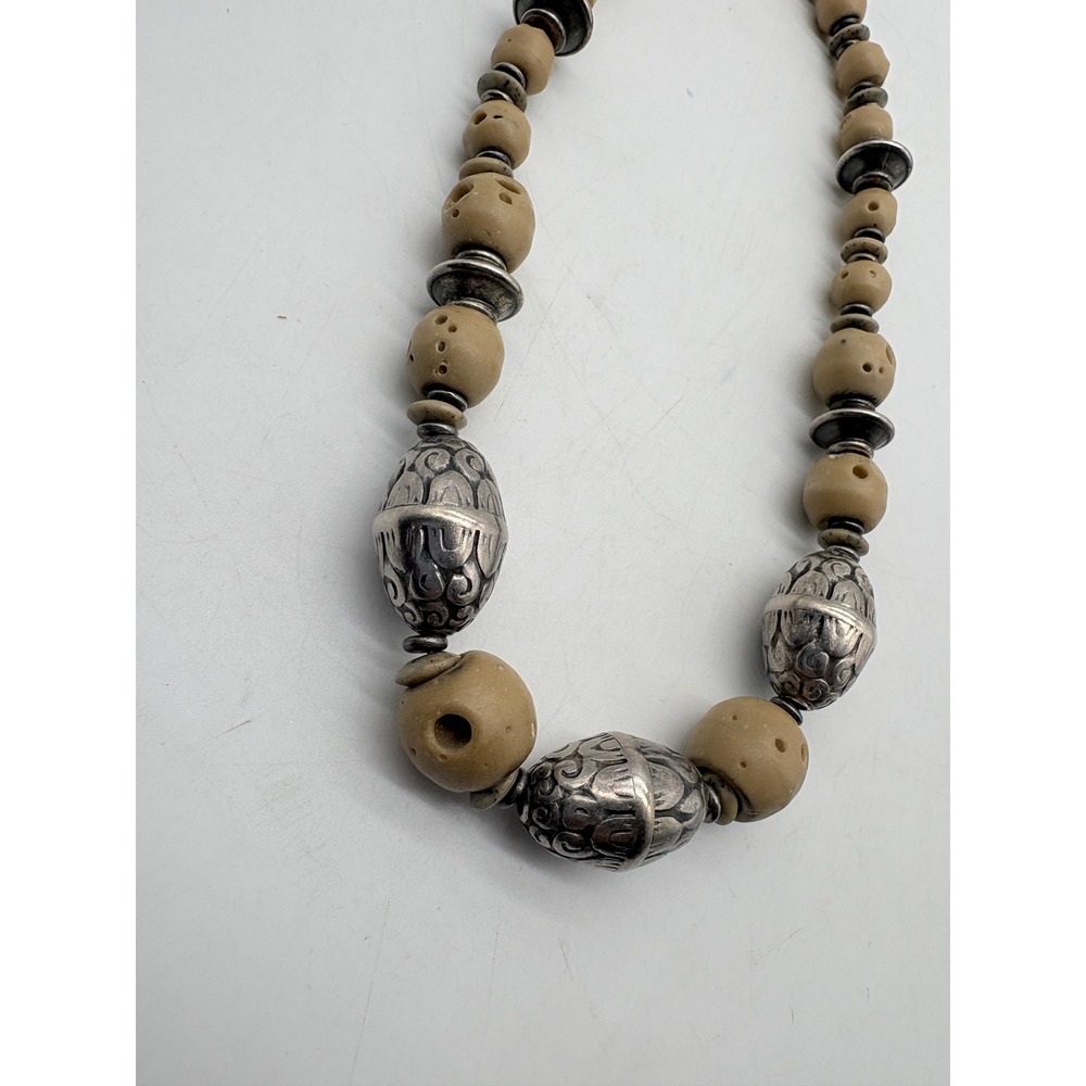 Boho Artisan Tan Carved Bead Necklace Silver Tone Ornate Metal Accents 28 Inch - Picture 10 of 11